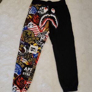 NWOT A Bathing Ap Colorful Graphic Men's Joggers